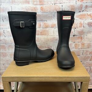 Hunter Women's Black Rain Boots